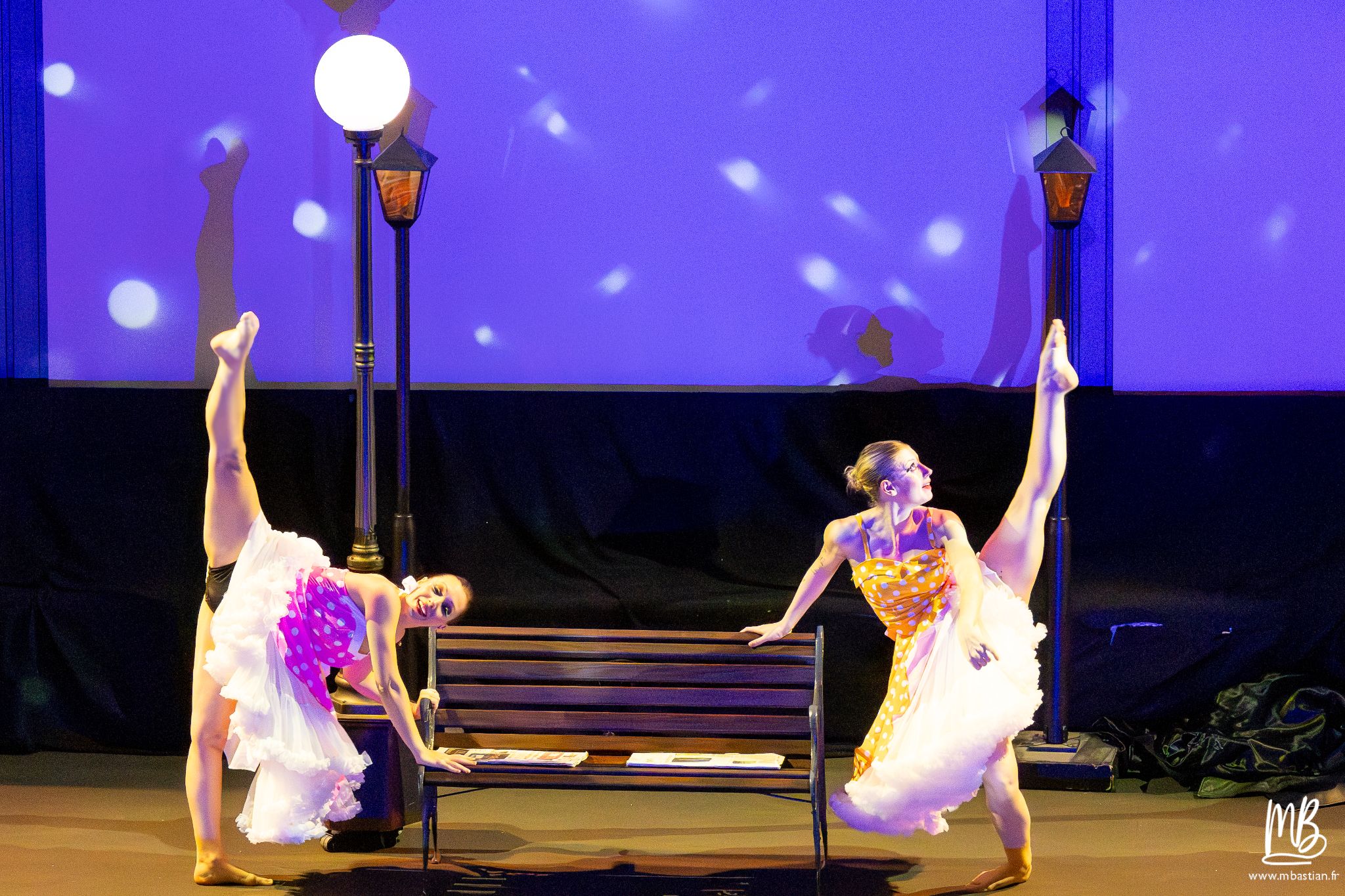 20251206 LA FABRIQUE A CONTES (BNS) MB 124